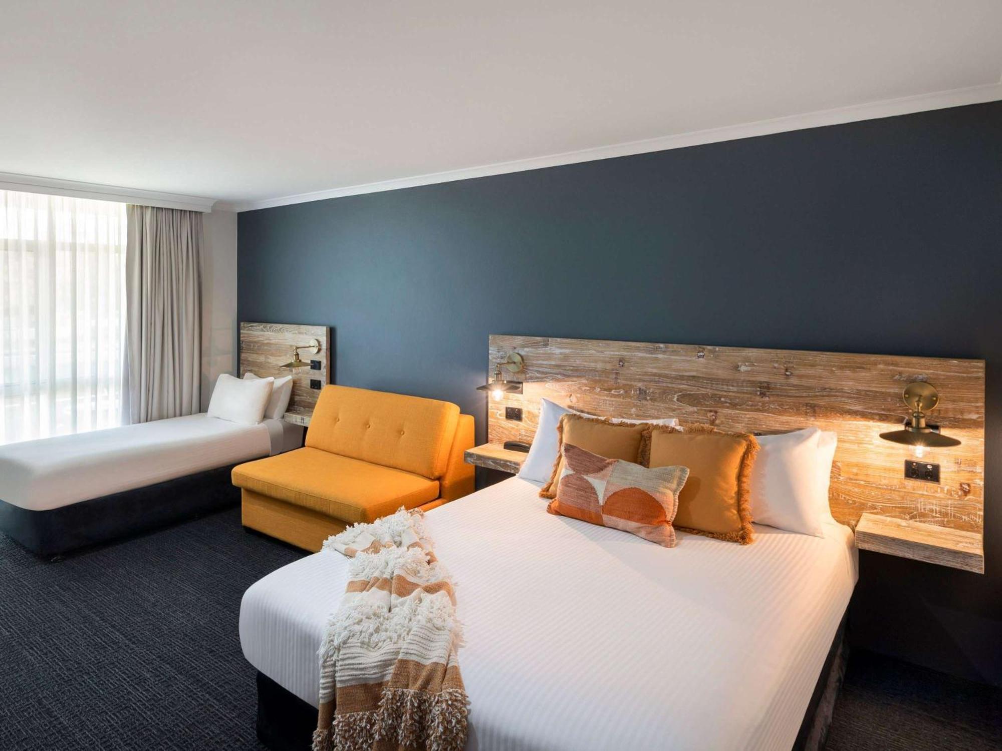 Ibis Styles Orange Hotel Exterior photo