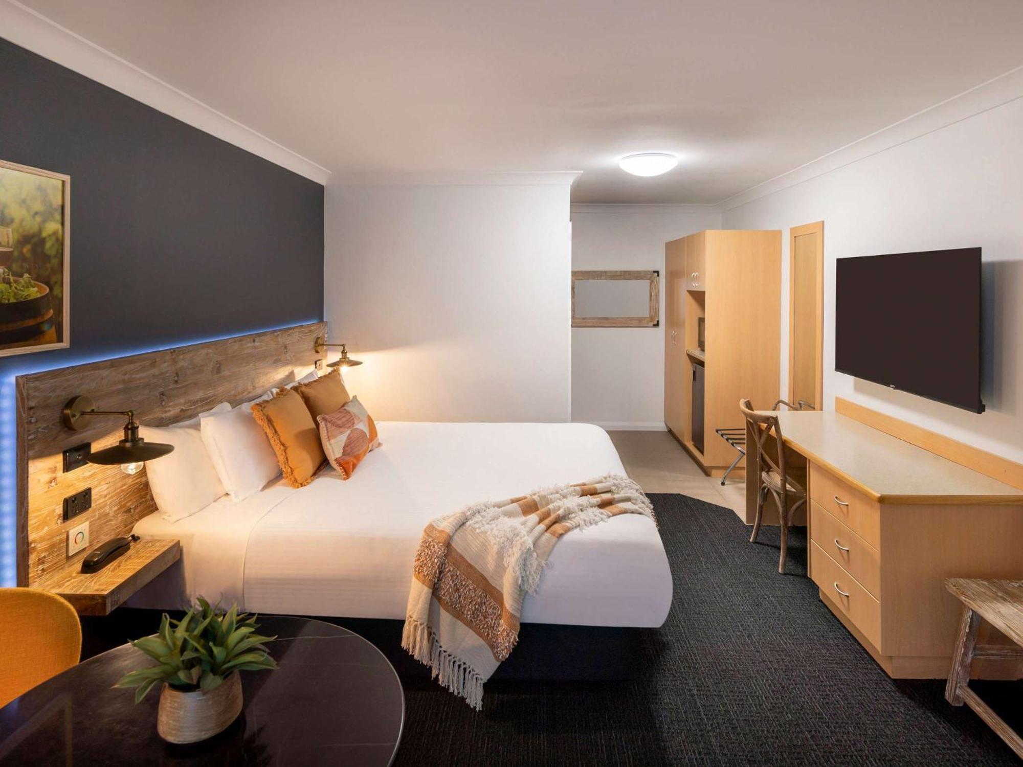 Ibis Styles Orange Hotel Exterior photo