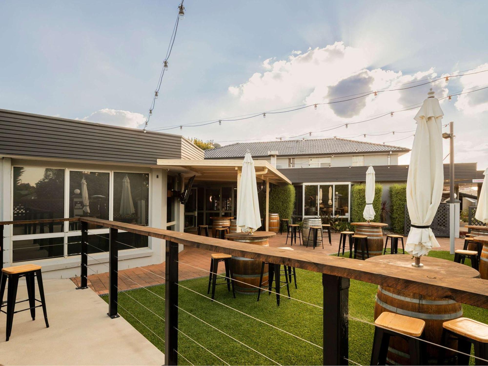 Ibis Styles Orange Hotel Exterior photo